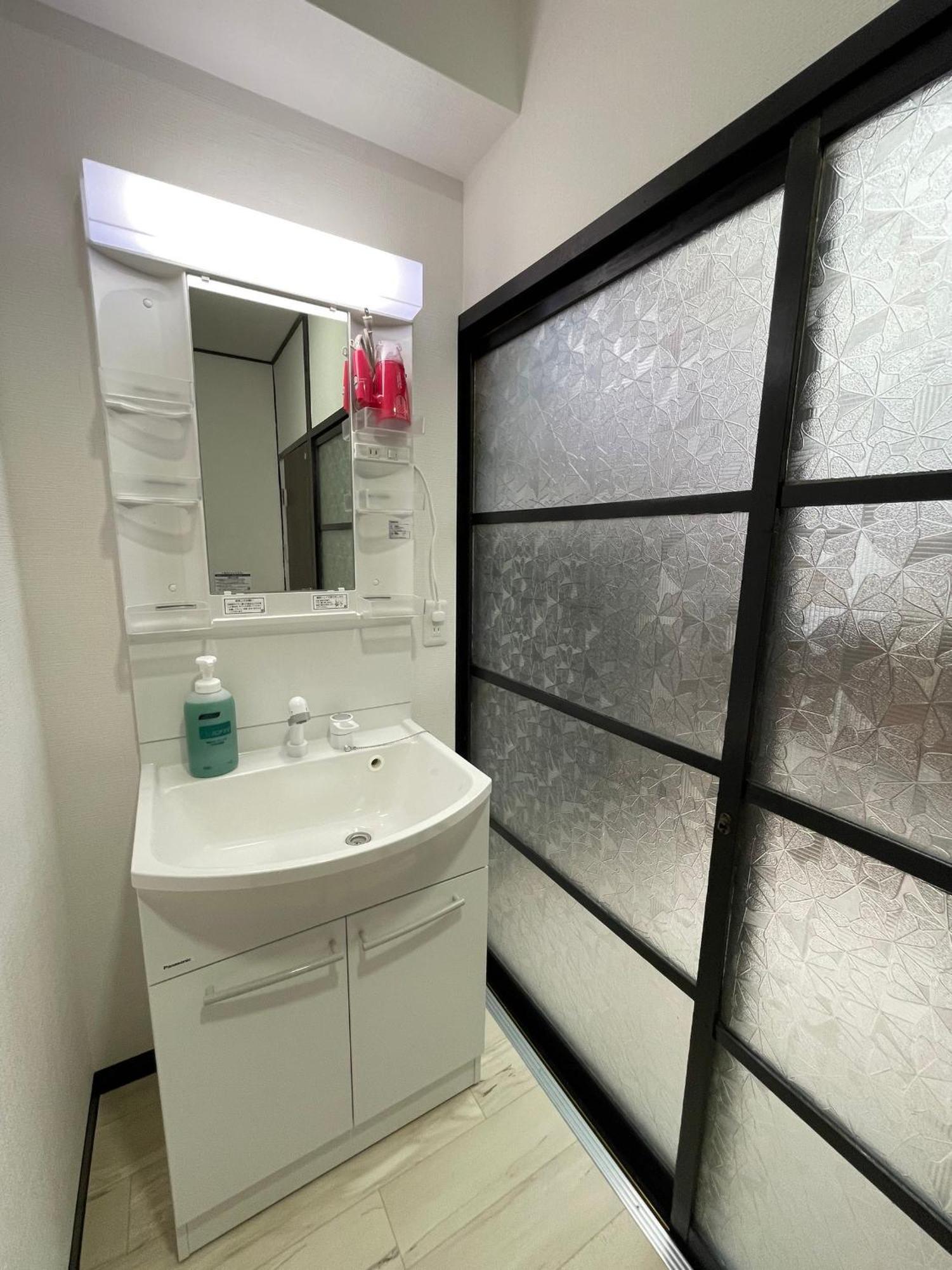 Apartment A&c House 新大阪2 Osaka